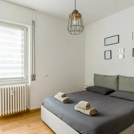 Favola House Isola Apartament Mediolan